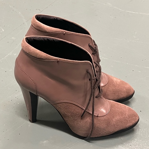 Tod’s High Heel Boots - Picture 2 of 5